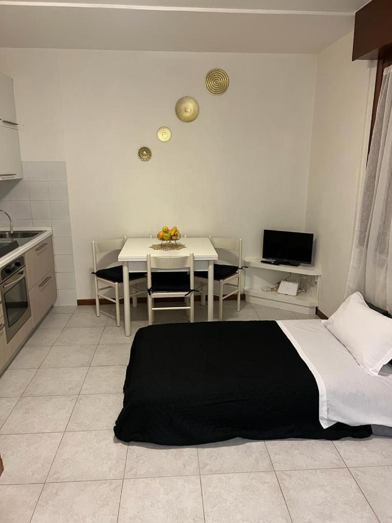 Arryanna Apartment Верона Экстерьер фото